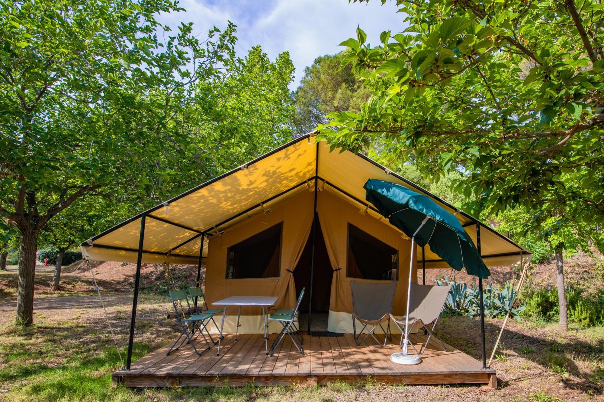 Camping Onlycamp La Confluence Savonnières المظهر الخارجي الصورة