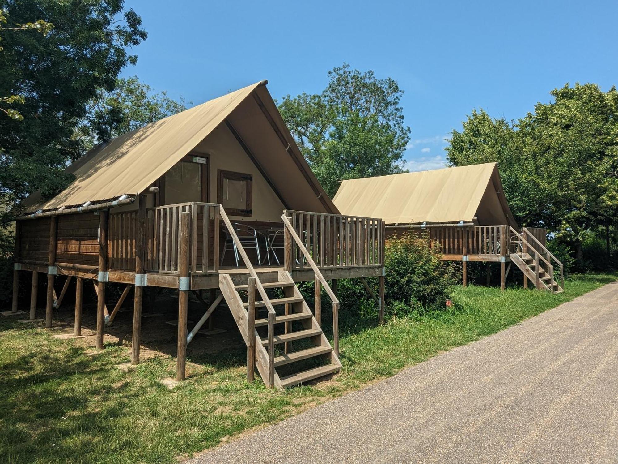 Camping Onlycamp La Confluence Savonnières المظهر الخارجي الصورة