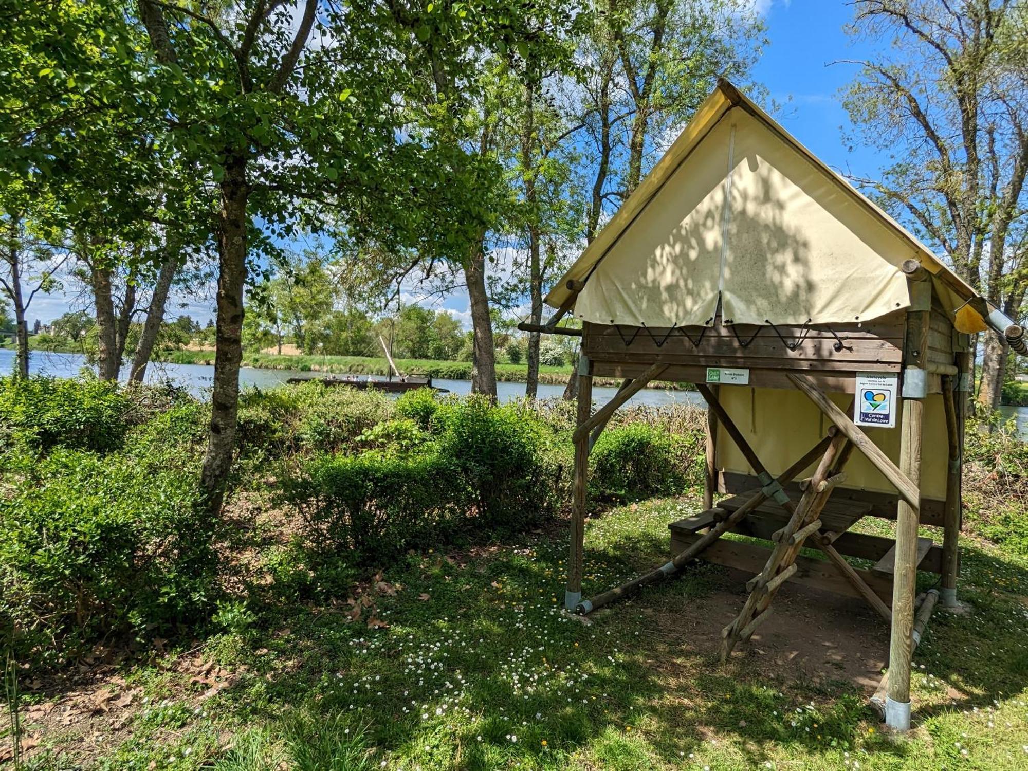Camping Onlycamp La Confluence Savonnières المظهر الخارجي الصورة
